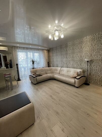 3-к. квартира, 79 м², 5/9 эт.