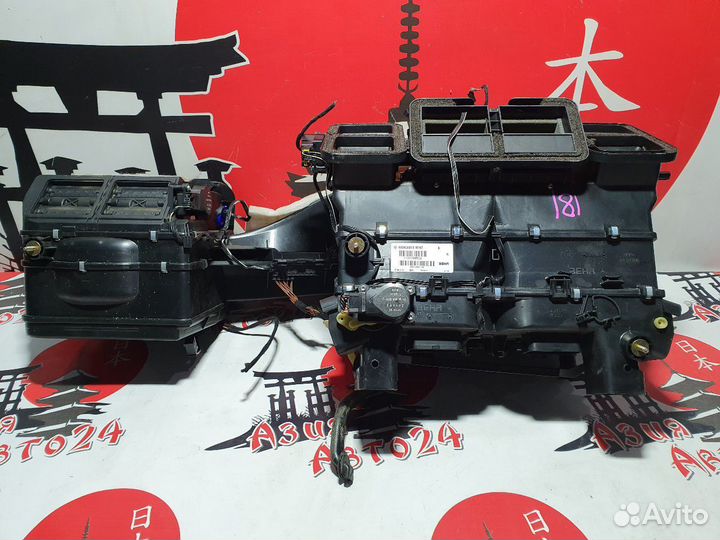 Корпус вентилятора отопителя Mercedes-Benz E280 21