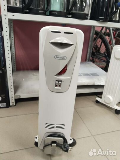 Масляный обогреватель delonghi 2000 Вт