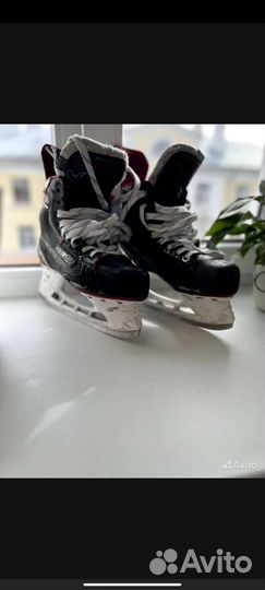 Хоккейные коньки bauer