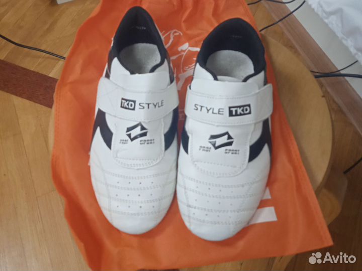 Форма для тхэквондо 150