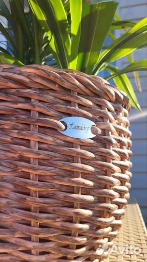 Кашпо из ротанга