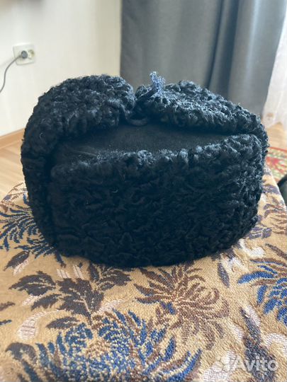 Шапку карпкулевая офицерская