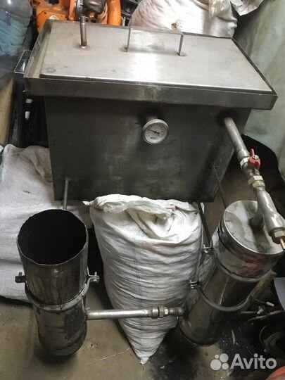 Коптильня холодного и горячего копчения