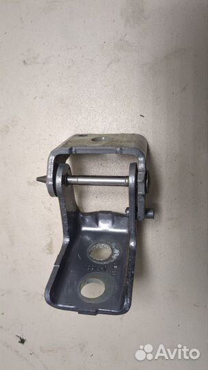 Петля двери Opel Grandland X, 2020