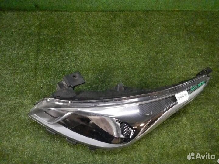 Фара левая Kia Rio