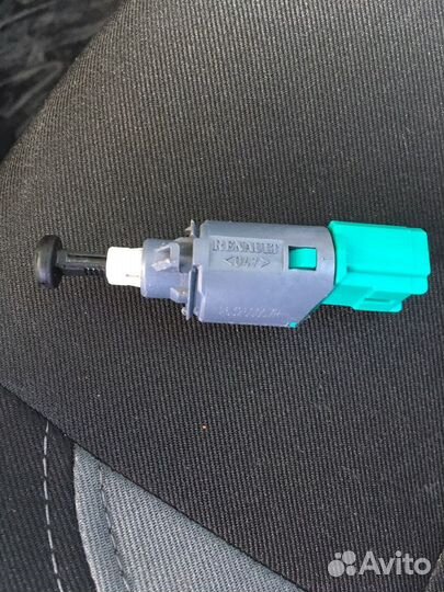 Датчик сцепления на Весту