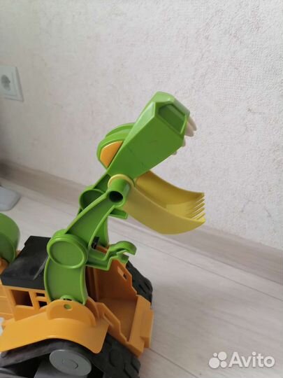 Машина динозавр