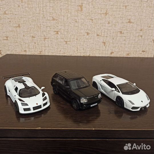 Коллекционные модели RMZcity, Kinsmart, Cararama