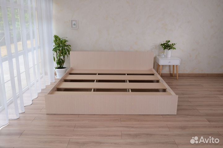 Кровать с матрасом 180х200 Милена