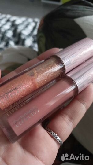 Блеск для губ мас