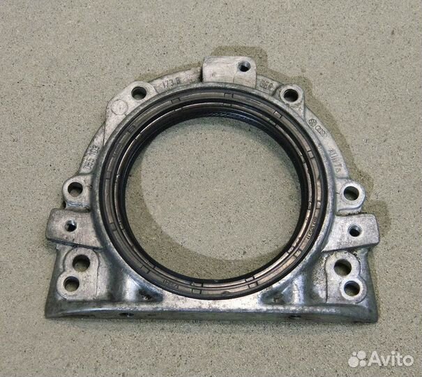 Сальник коленвала задний VW Passat B3 RP