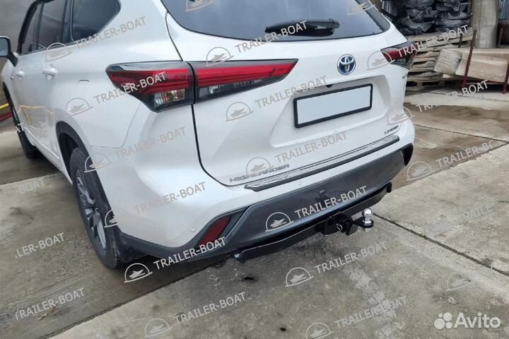 Фаркоп Toyota Highlander 19-нв IV (XU 70) под квадрат, 50мм 57813