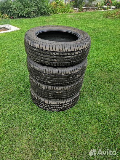 Kumho Ecsta HS51 205/60 R16 92H