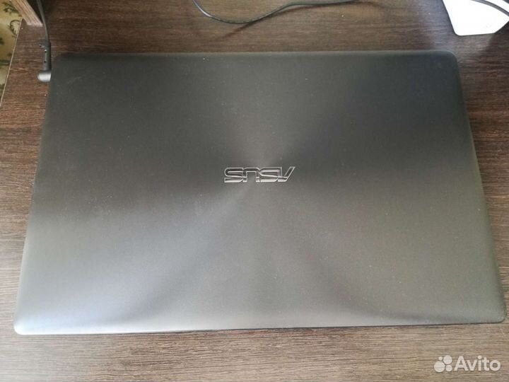 Игровой ноутбук Asus R510C