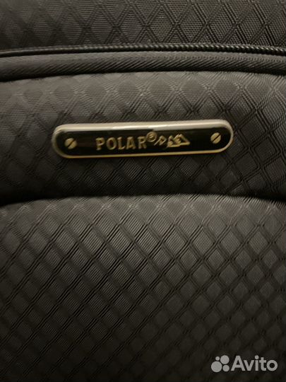 Чемодан на колесах размер m