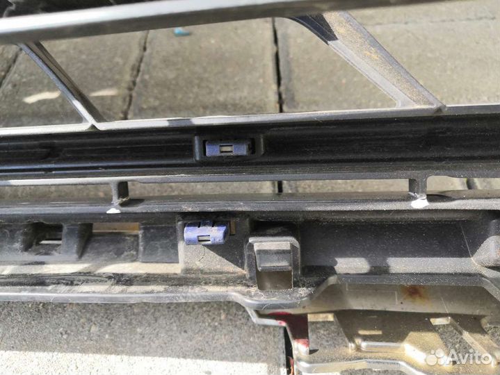 Решетка радиатора, Lexus UX 2020