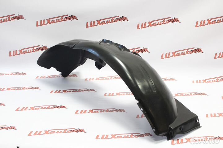 Подкрылки перед. штатные LADA Largus 2012