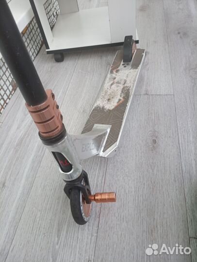 Трюковой самокат