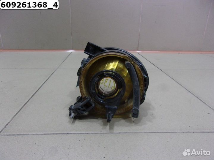 Фара противотуманная правая VW Jetta Golf Tiguan