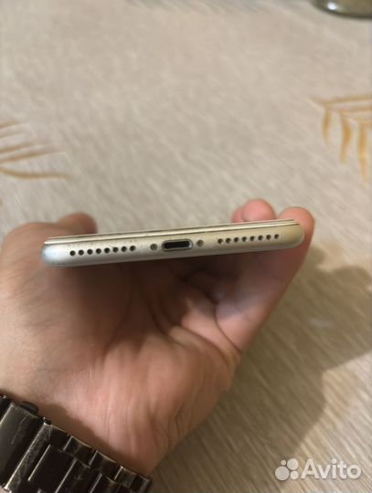 iPhone 8 Plus, 64 ГБ