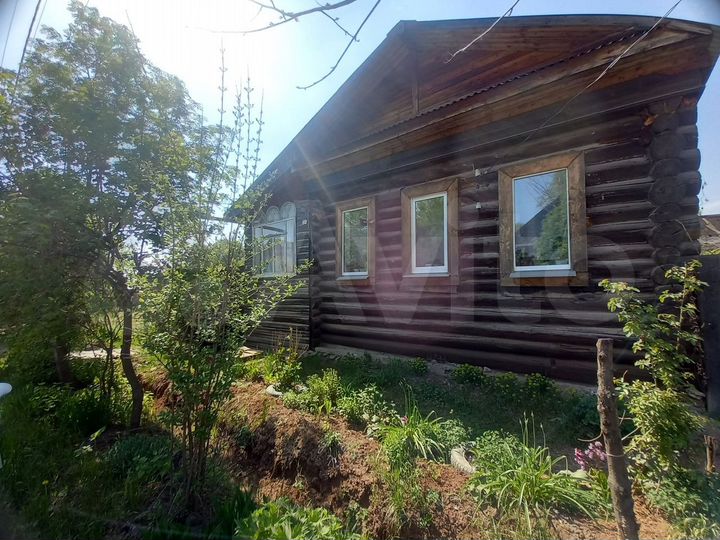 Дом 59 м² на участке 5 сот.