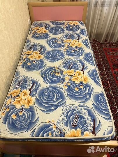 Кровать 900х2000