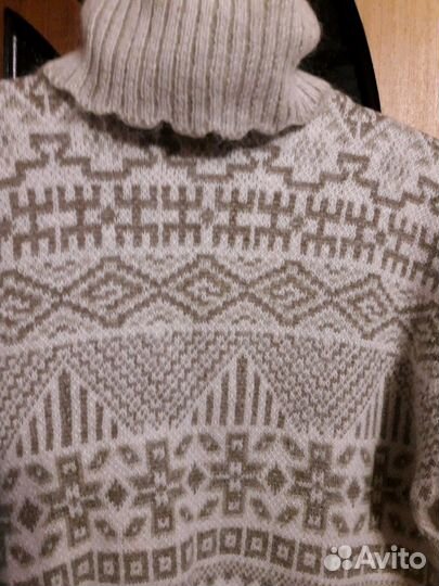 Свитера и пиджак