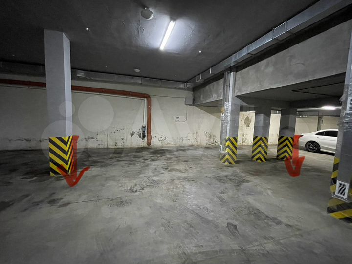 Машиноместо, 27 м²