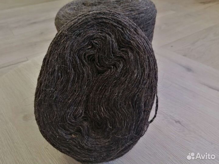 Пряжа шерстяная для вязания. Цвет графит. 250 гр