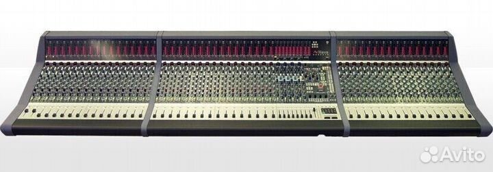 AMS Neve Genesys G96 (96 input, 48 fader) base con