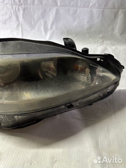 Фара правая Lexus Ct ZWA10 2ZR-FXE 2013