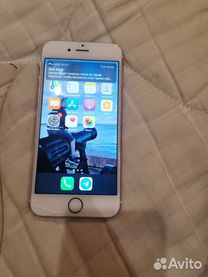 Телефон iPhone 6s