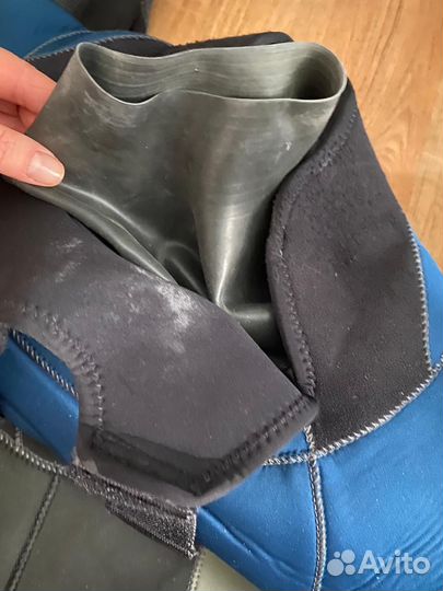 Гидрокостюм сухого типа женский Waterproof Sedna