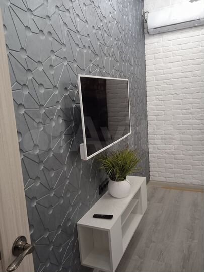 1-к. квартира, 42 м², 1/9 эт.