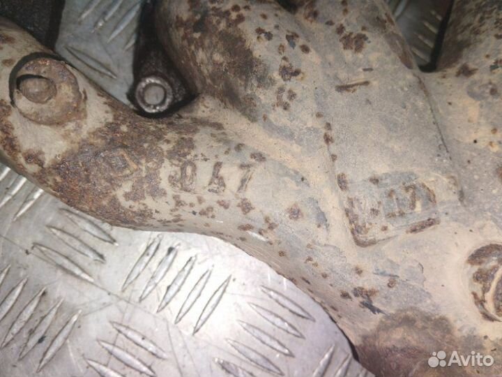 Выпускной коллектор Renault Logan 1