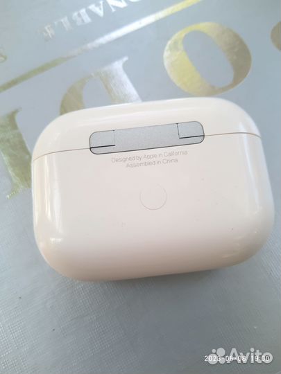 Беспроводные наушники apple airpods pro 2 Б\У