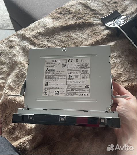 Головное устройство mitsubishi