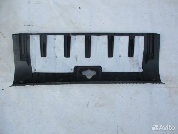 Обшивка багажника Hyundai Solaris 1 RB