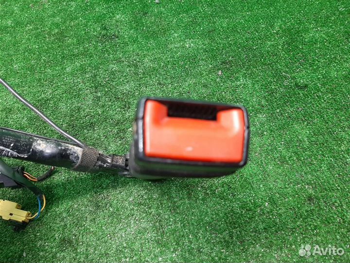 Замок ремня безопасности передний правый Opel Mer