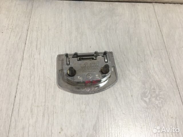 Ручка пола багажника volkswagen touareg I рест. 2