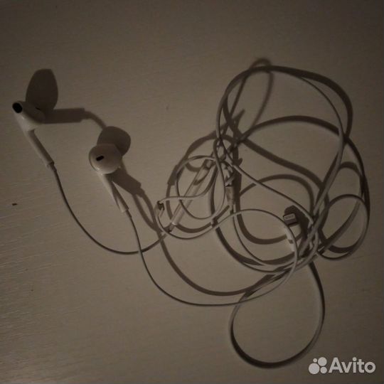 Наушники Apple проводные