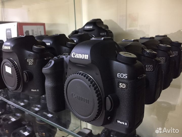 Фотоаппарат Canon EOS 5D mark ll