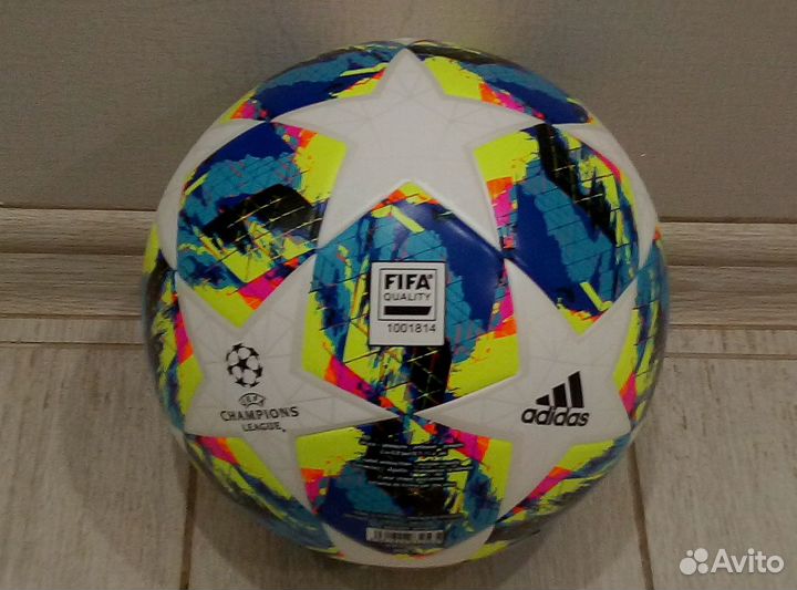 Оригинал футбольный мяч Adidas Лига Чемпионов