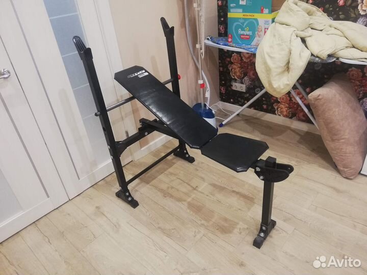 Скамья для жима со стойками