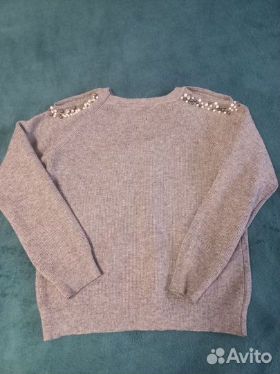 Свитер женский