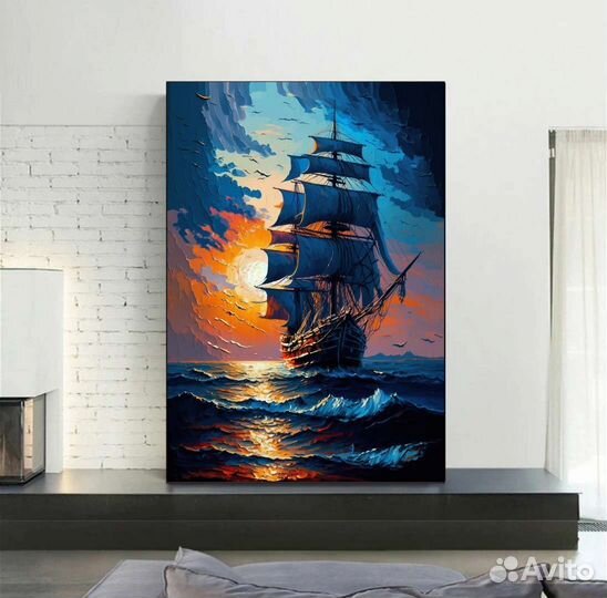 Морской пейзаж на закате с кораблём