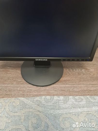 Монитор Samsung 19 дюймов