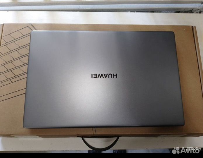 Huawei matebook d15