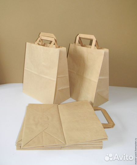 Бумажные крафт пакеты с плоскими ручками